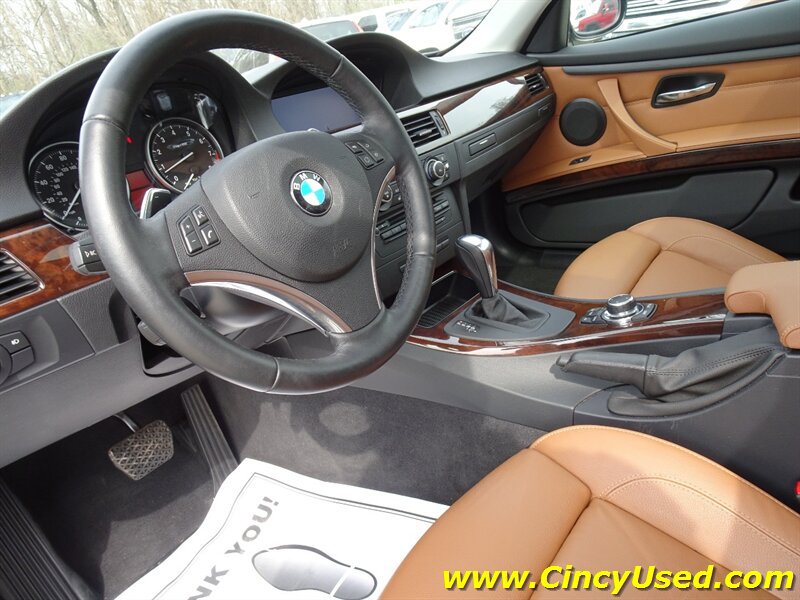 Used 2011 BMW 335i xDrive Coupe AWD/4WD image 13