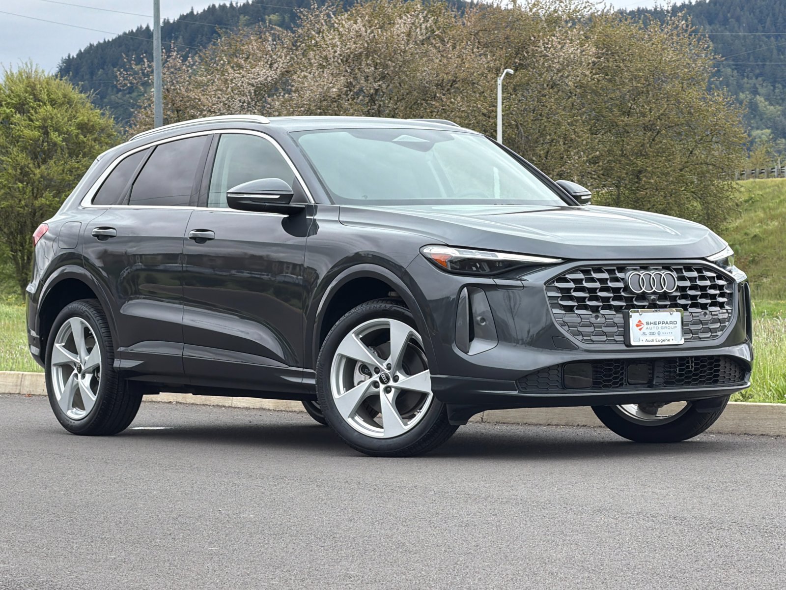 Used 2025 Audi Q5 Premium Plus w/ Premium Plus