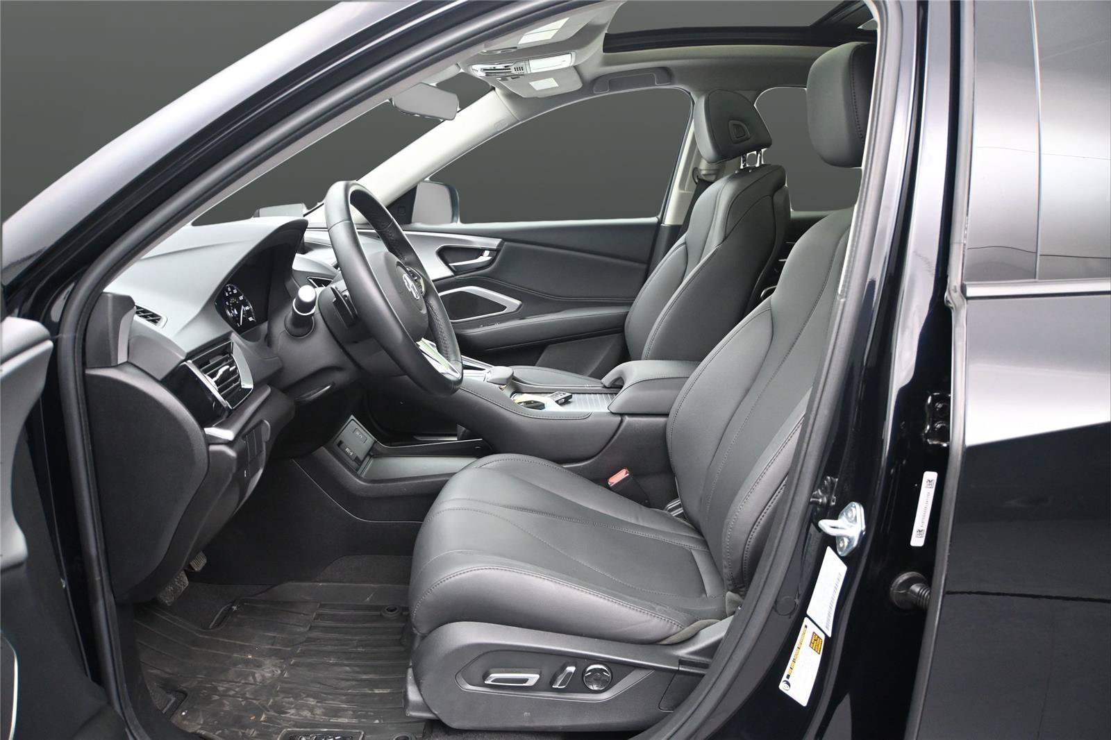Certified 2024 Acura RDX SH-AWD image 8