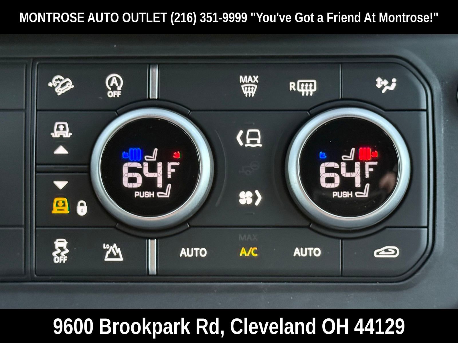 New 2026 Land Rover Defender 110 S image 26