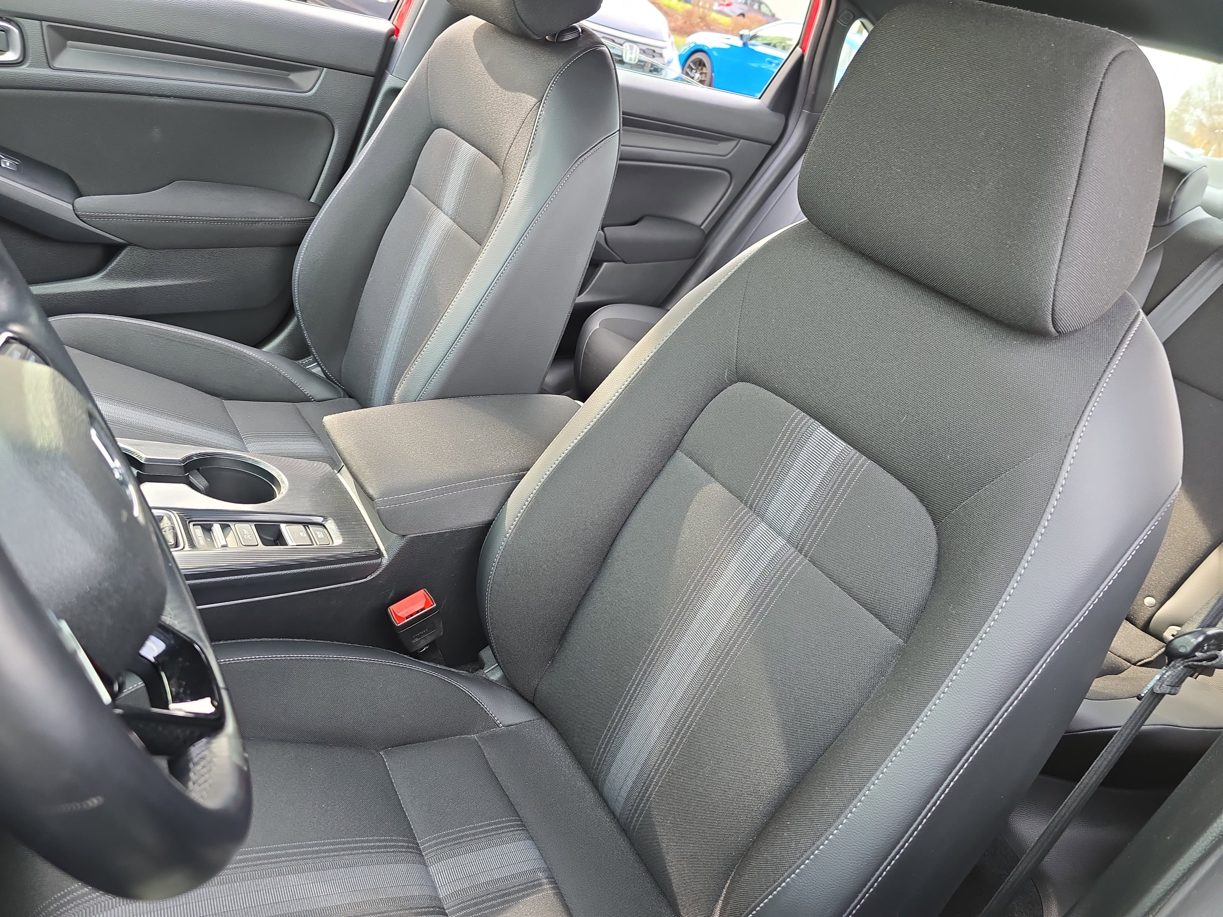 Used 2023 Honda Civic Sport image 15