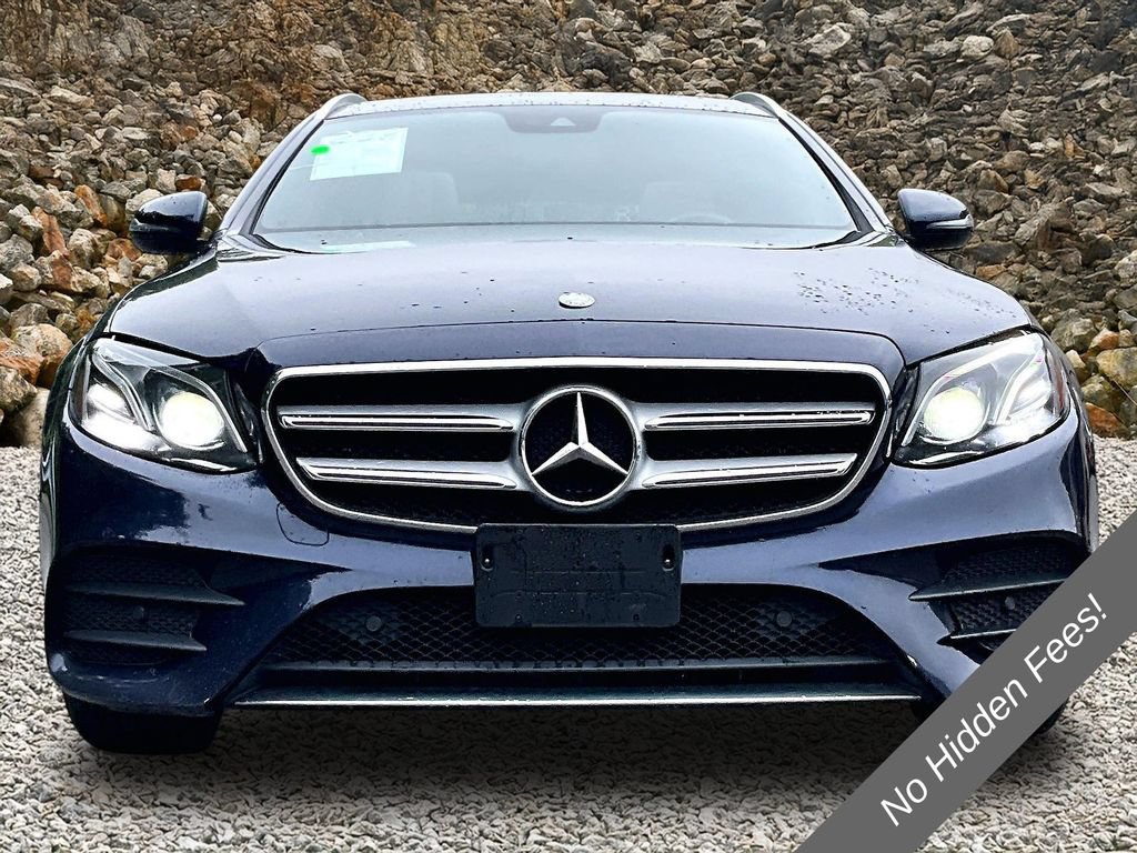 Used 2017 Mercedes-Benz E 400 4MATIC Wagon image 3