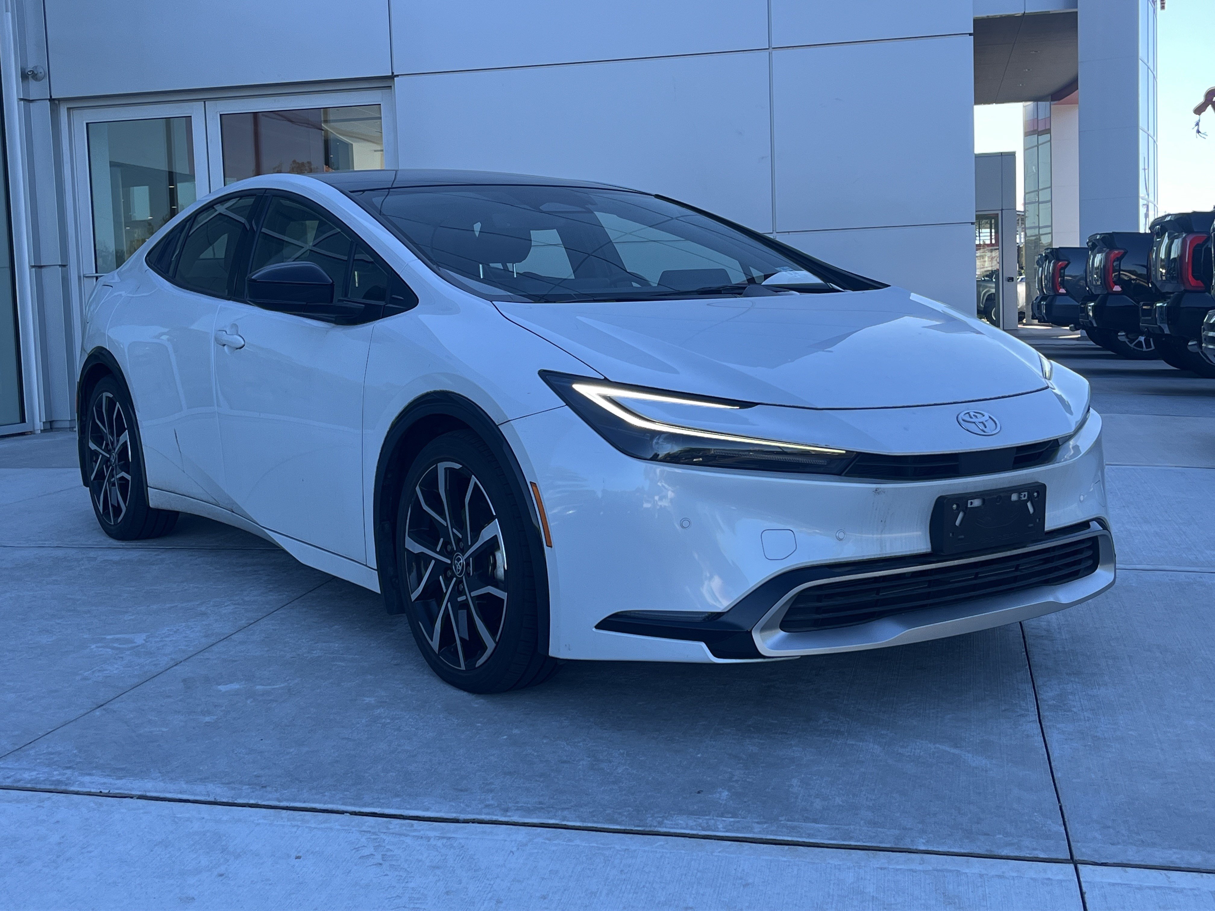 Certified 2023 Toyota Prius Prime FWD image 2