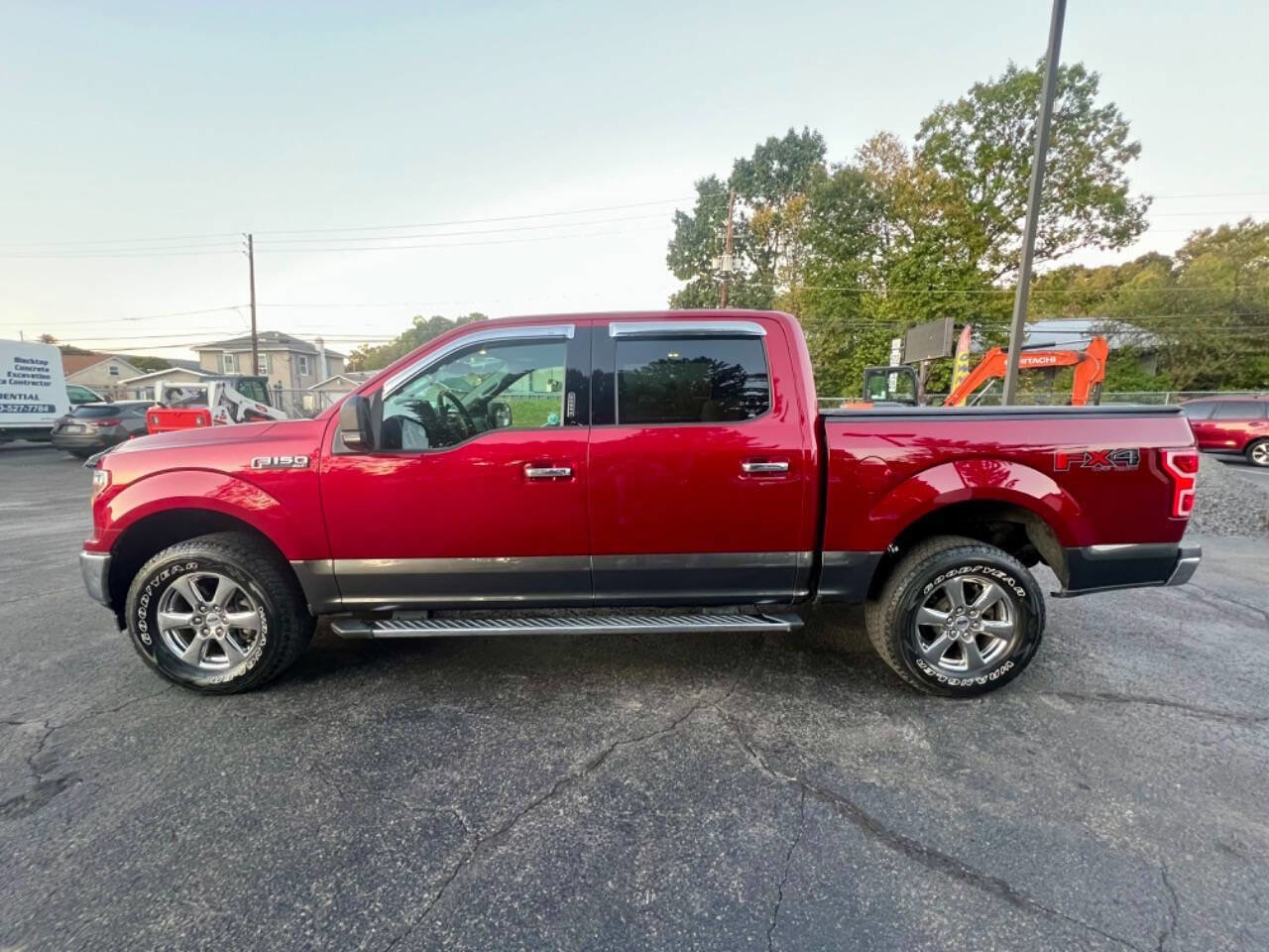 Used 2019 Ford F150 XLT w/ Equipment Group 302A Luxury image 3