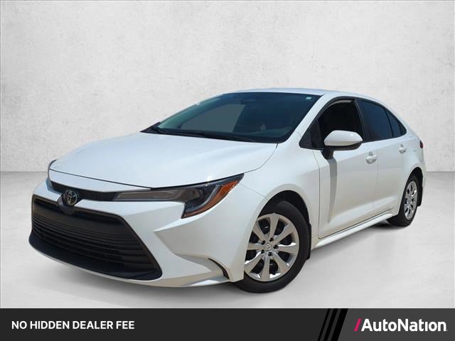 Certified 2025 Toyota Corolla LE FWD image 1