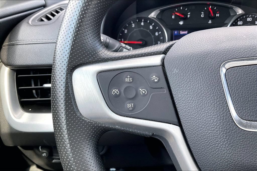 Used 2023 GMC Terrain SLE w/ Driver Convenience Package AWD/4WD image 18