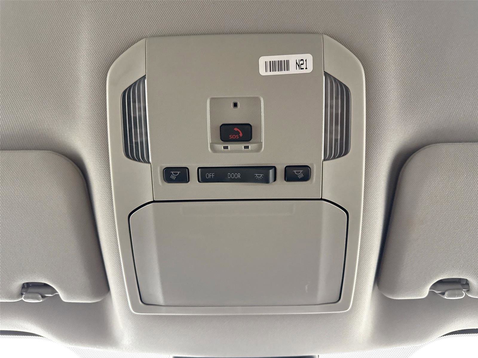 Certified 2024 Toyota Highlander LE AWD/4WD image 6