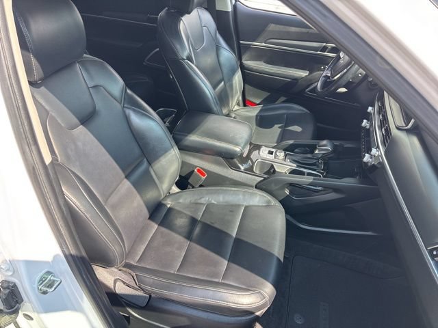 Used 2022 Kia Telluride LX AWD/4WD image 10