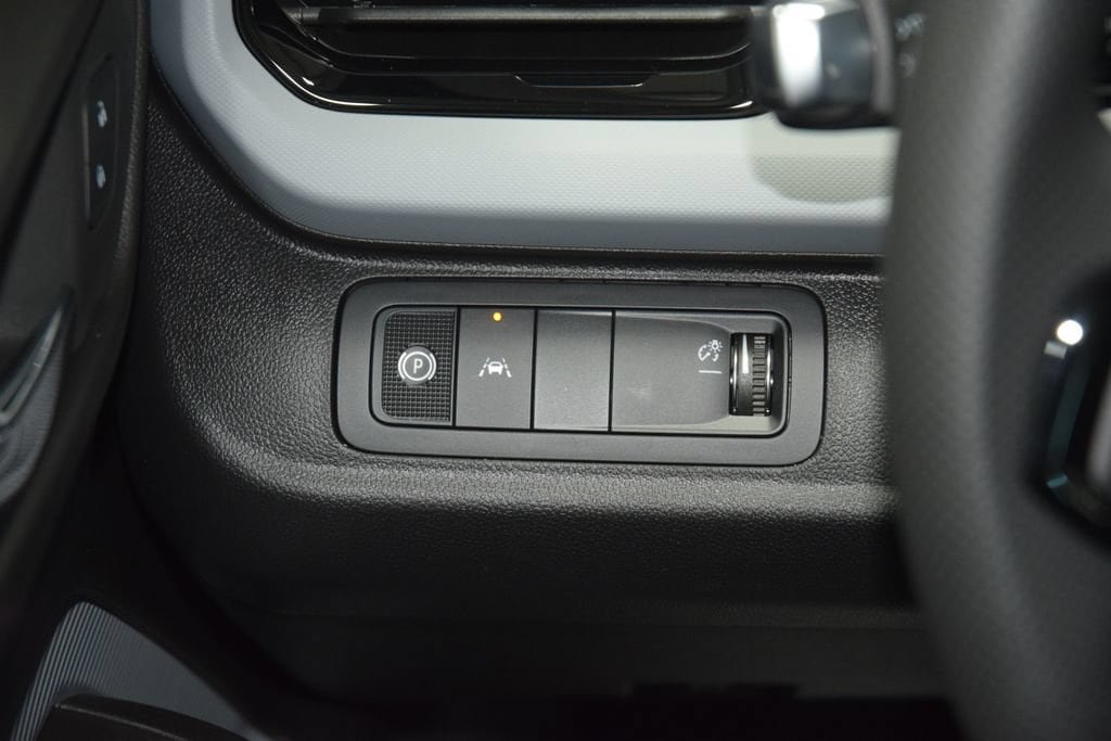 New 2027 Chevrolet Bolt LT FWD image 30