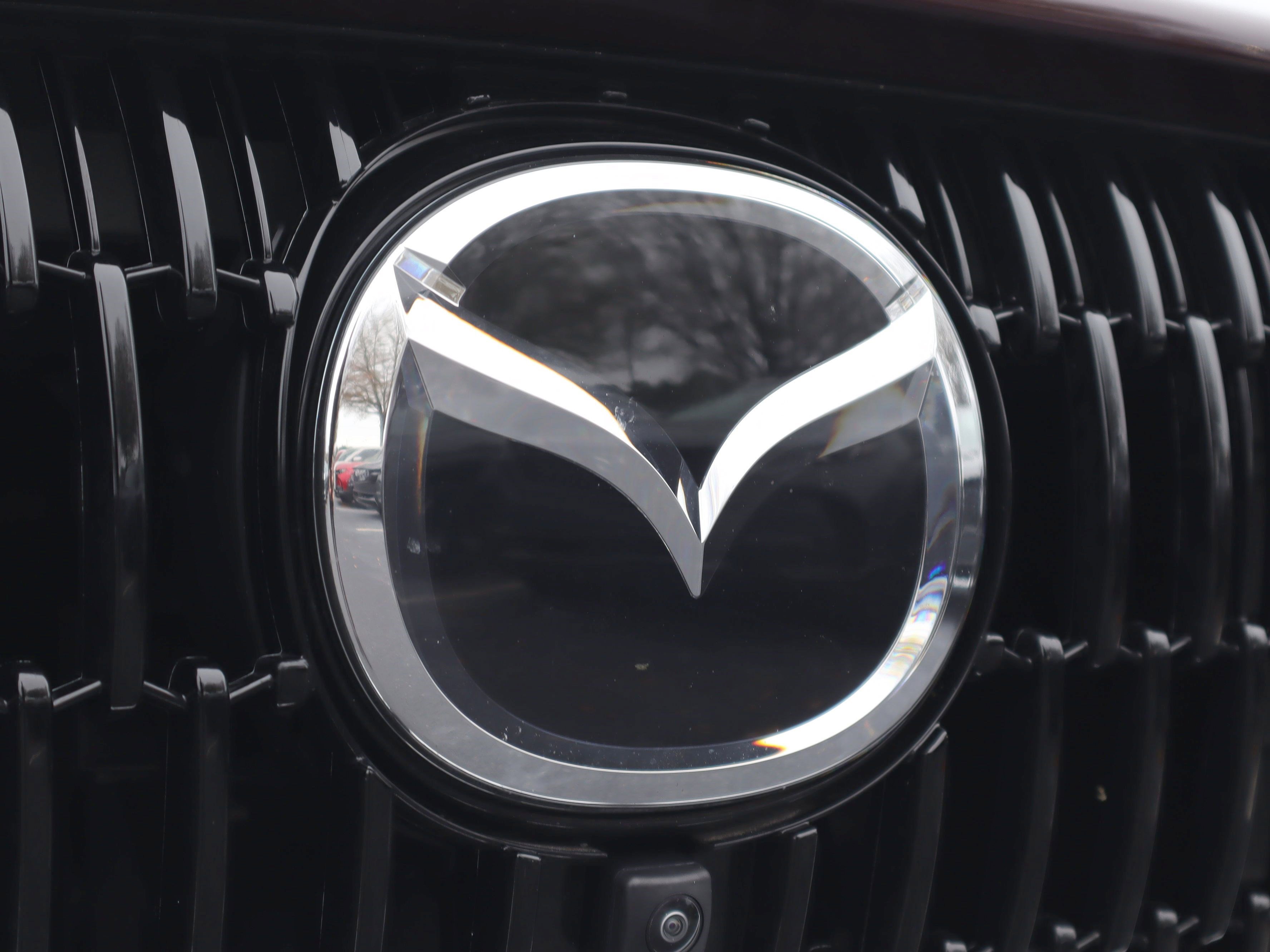 Certified 2025 MAZDA CX-90 3.3 Turbo w/ Premium Plus Pkg image 33