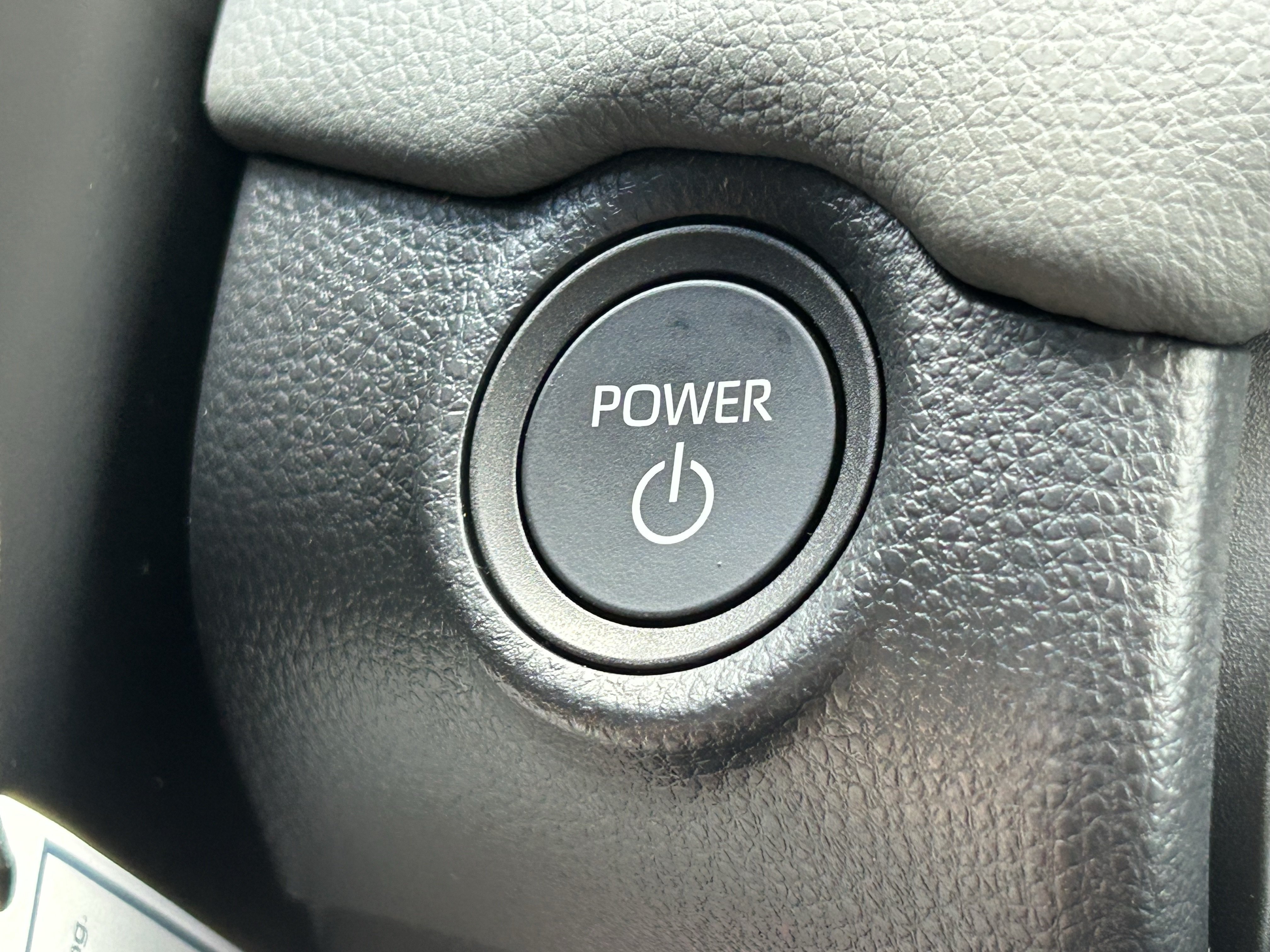 New 2026 Toyota RAV4 SE w/ Weather Package AWD/4WD image 19