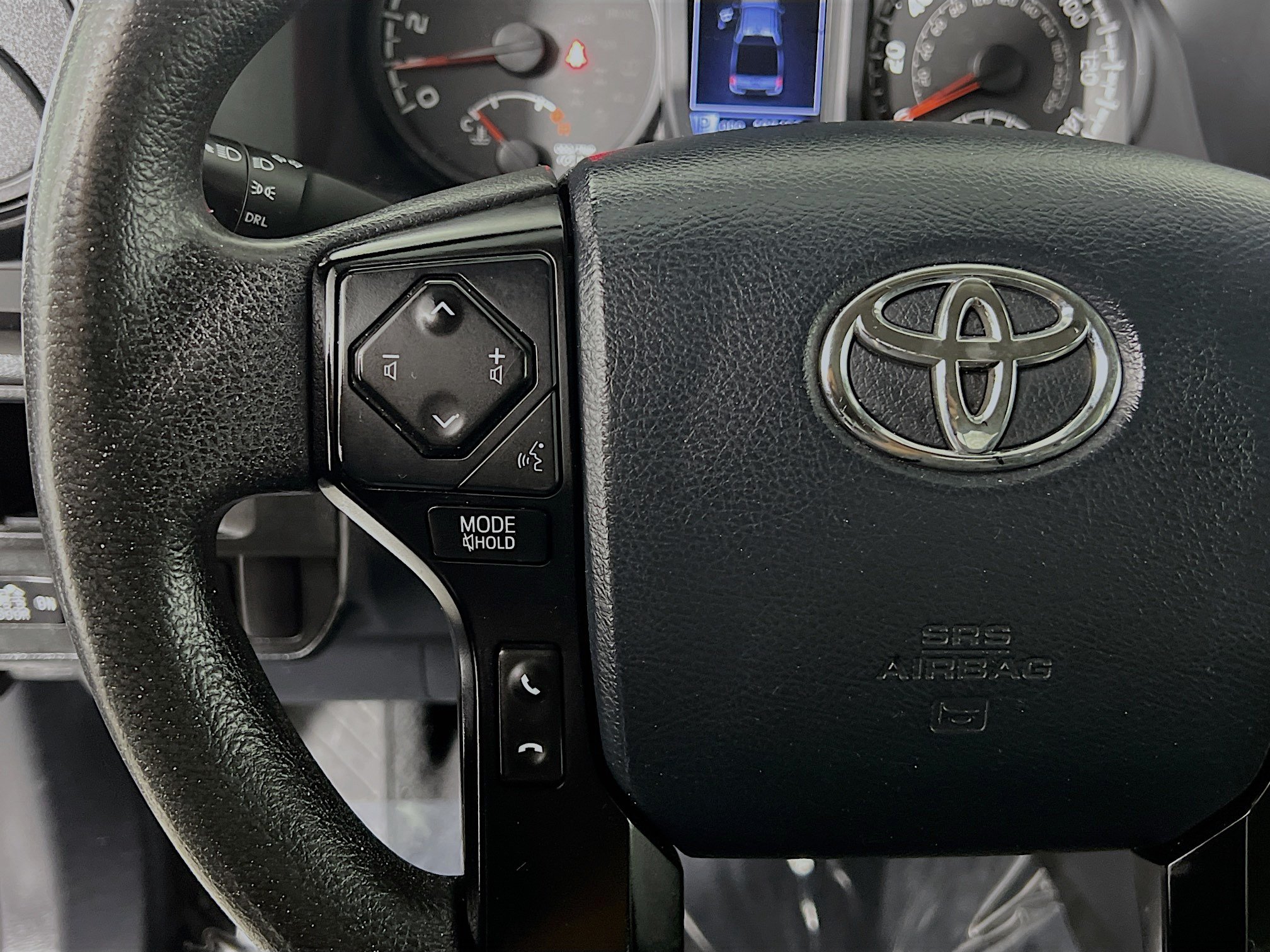Used 2019 Toyota Tacoma SR w/ SR Convenience Package RWD image 18