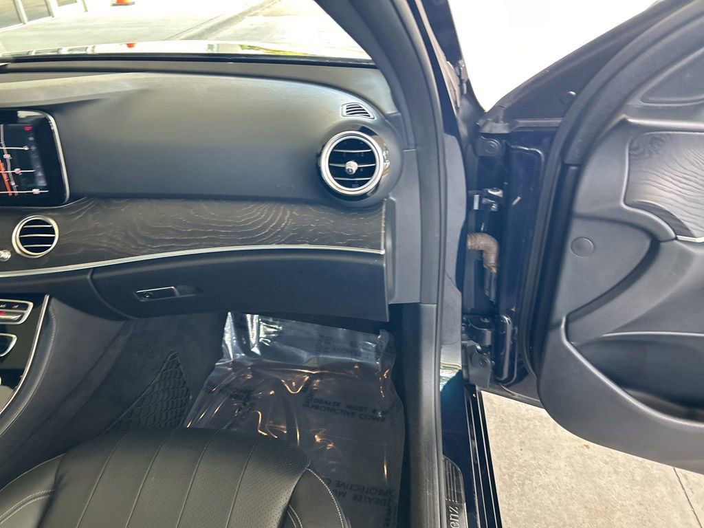 Used 2017 Mercedes-Benz E 300 w/ Premium 1 Package image 21