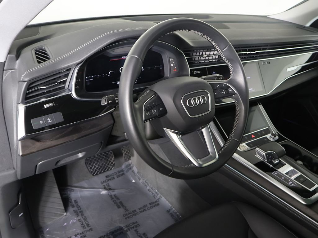 Used 2023 Audi Q8 Premium Plus image 28