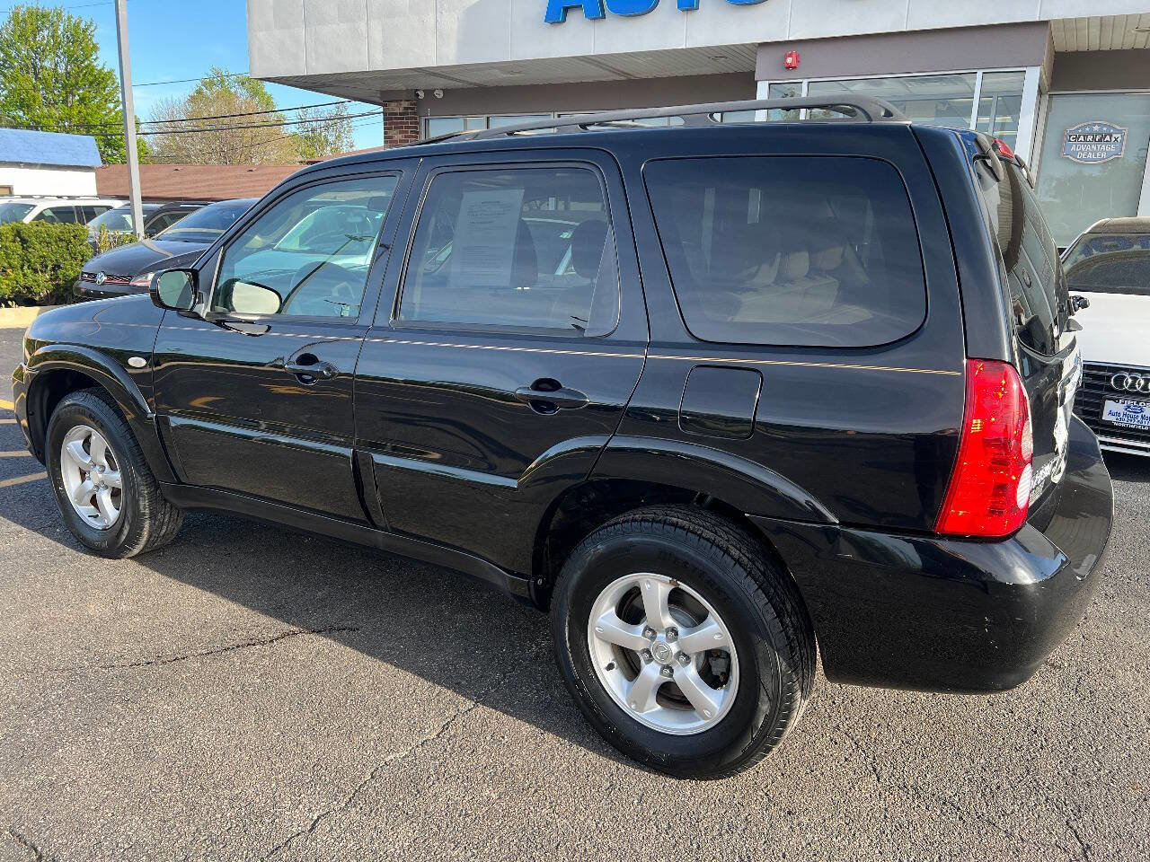 Used 2005 MAZDA Tribute s w/ Package 1 AWD/4WD image 12
