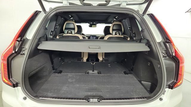 New 2026 Volvo XC90 T8 Ultra w/ Protection Package AWD/4WD image 45