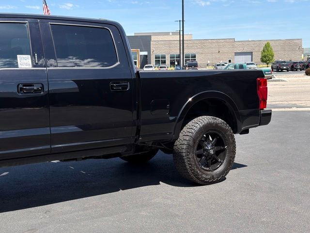 Used 2022 Ford F350 Platinum w/ Tremor Off-Road Package AWD/4WD image 9