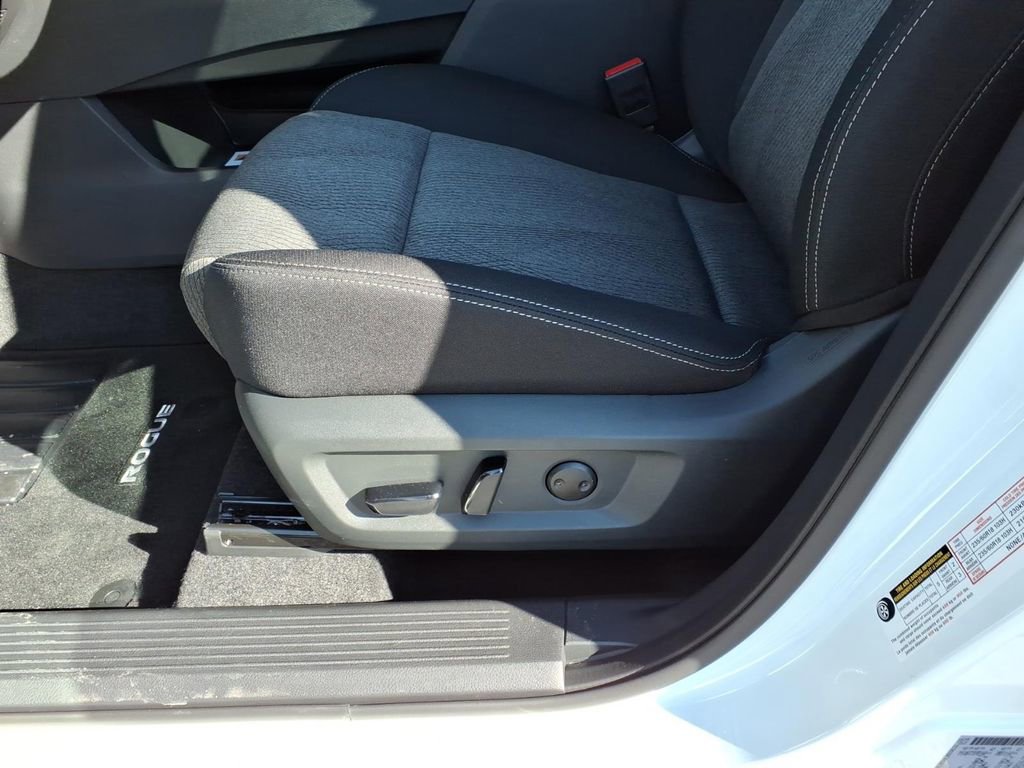 New 2026 Nissan Rogue SV w/ Cold Weather Package FWD image 7