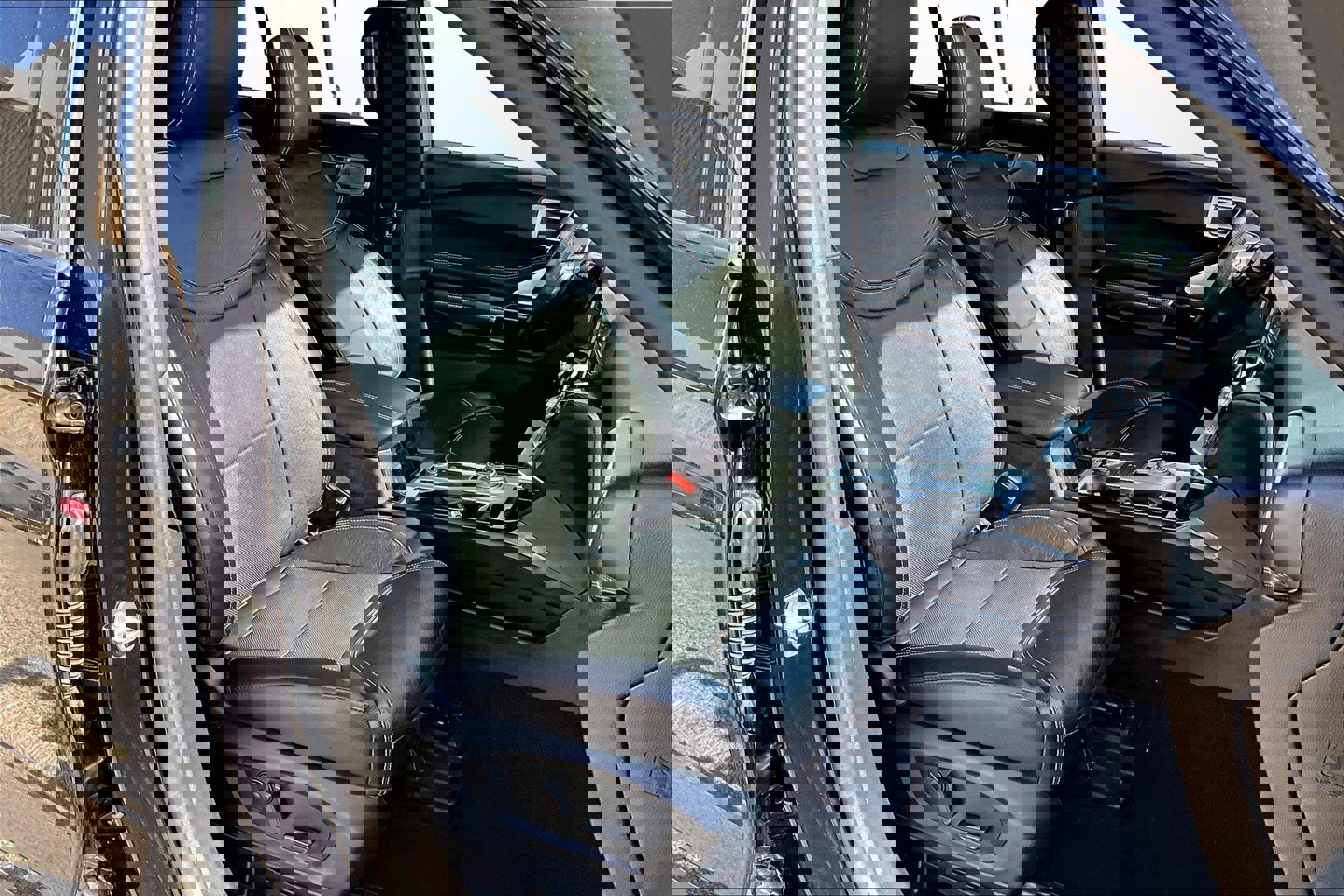 Used 2021 Ford Explorer ST w/ Equipment Group 401A image 7