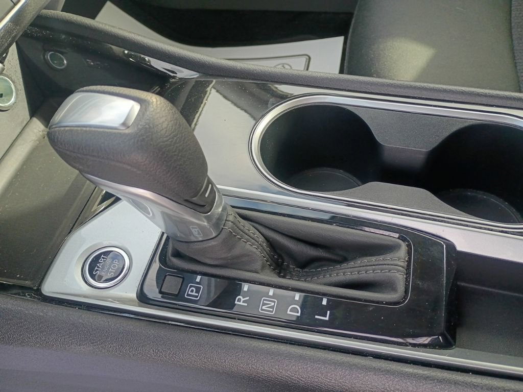 Used 2024 Nissan Altima 2.5 SV image 31