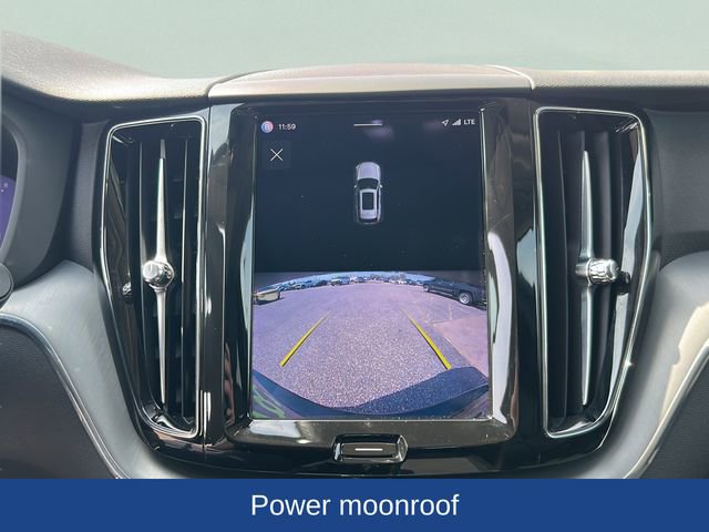 Used 2023 Volvo XC60 B5 Core image 11