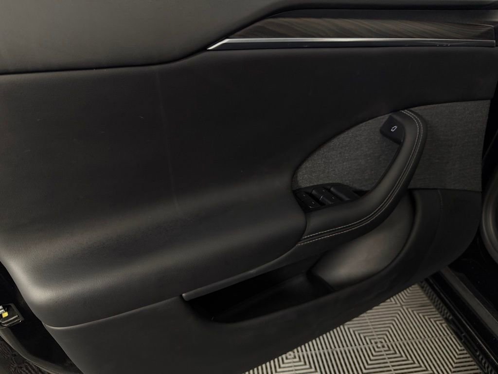 Used 2024 Tesla Model S AWD/4WD image 26