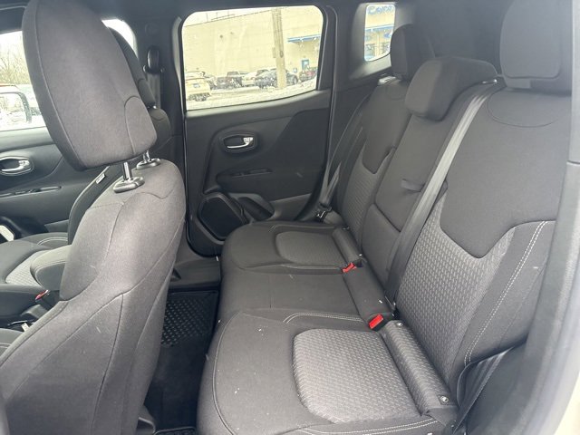 Used 2021 Jeep Renegade Latitude image 21