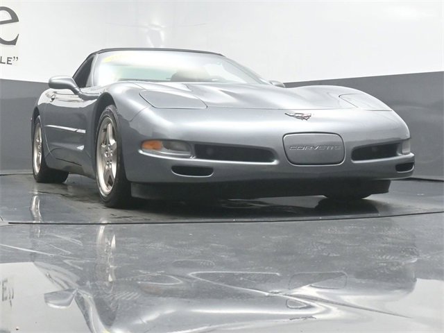 Used 2004 Chevrolet Corvette Convertible w/ Preferred Equipment Group image 3