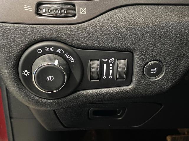 Certified 2020 Jeep Cherokee Limited image 23