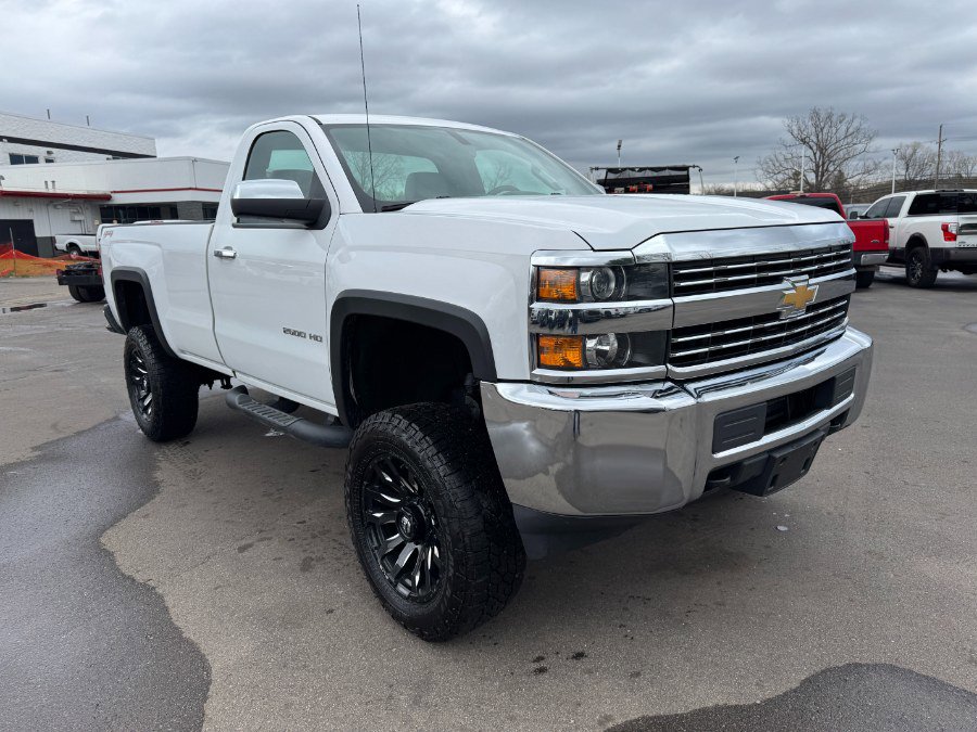 Used 2015 Chevrolet Silverado 2500 W/T AWD/4WD image 7