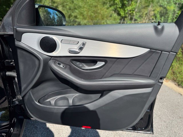 Used 2022 Mercedes-Benz GLC 300 image 18