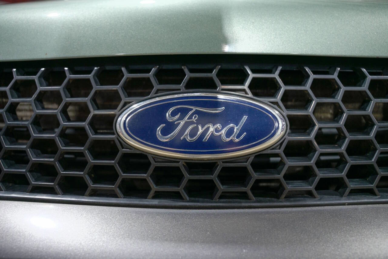 Used 2006 Ford Escape XLT image 21