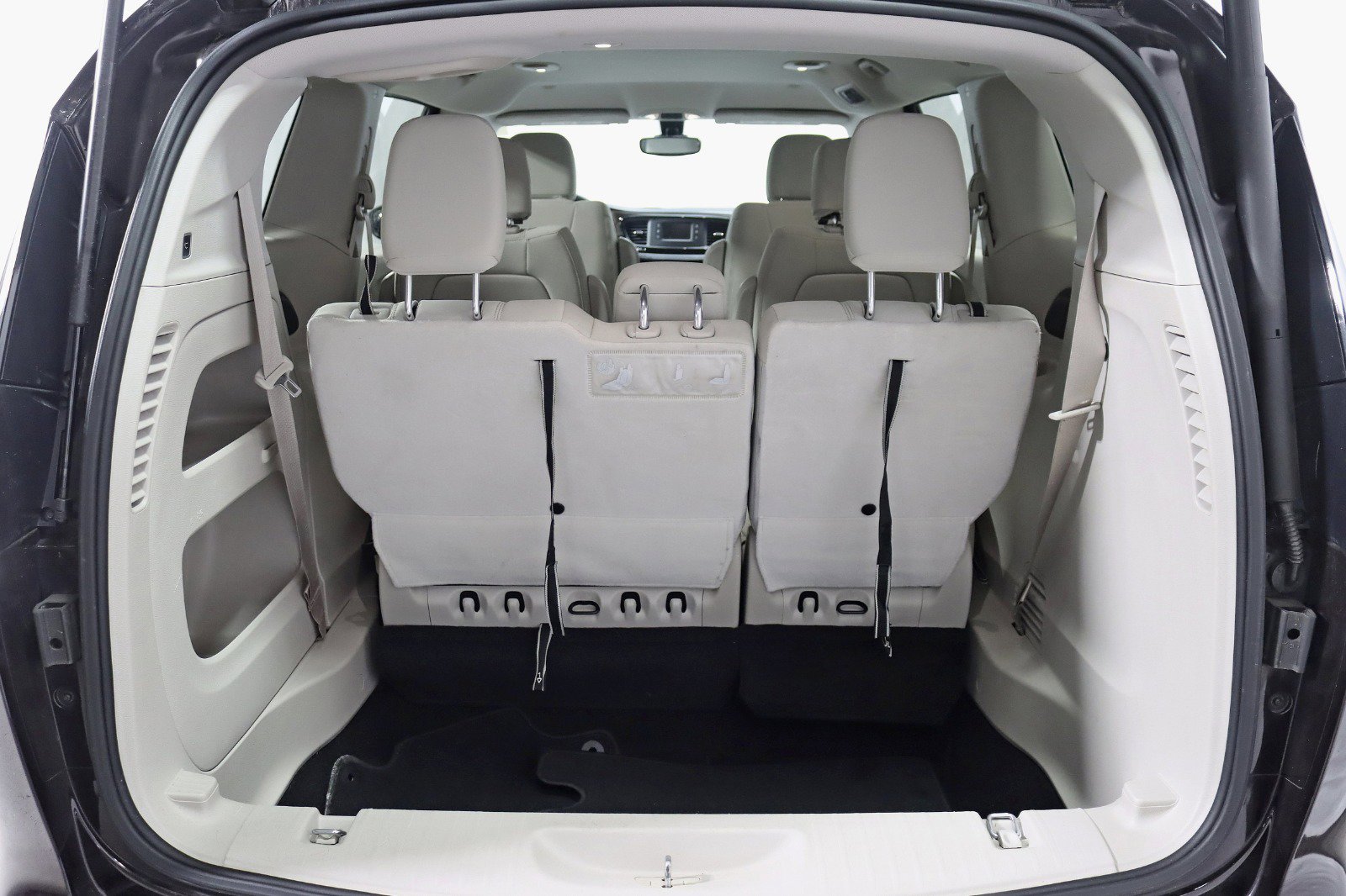 Used 2017 Chrysler Pacifica Touring image 30