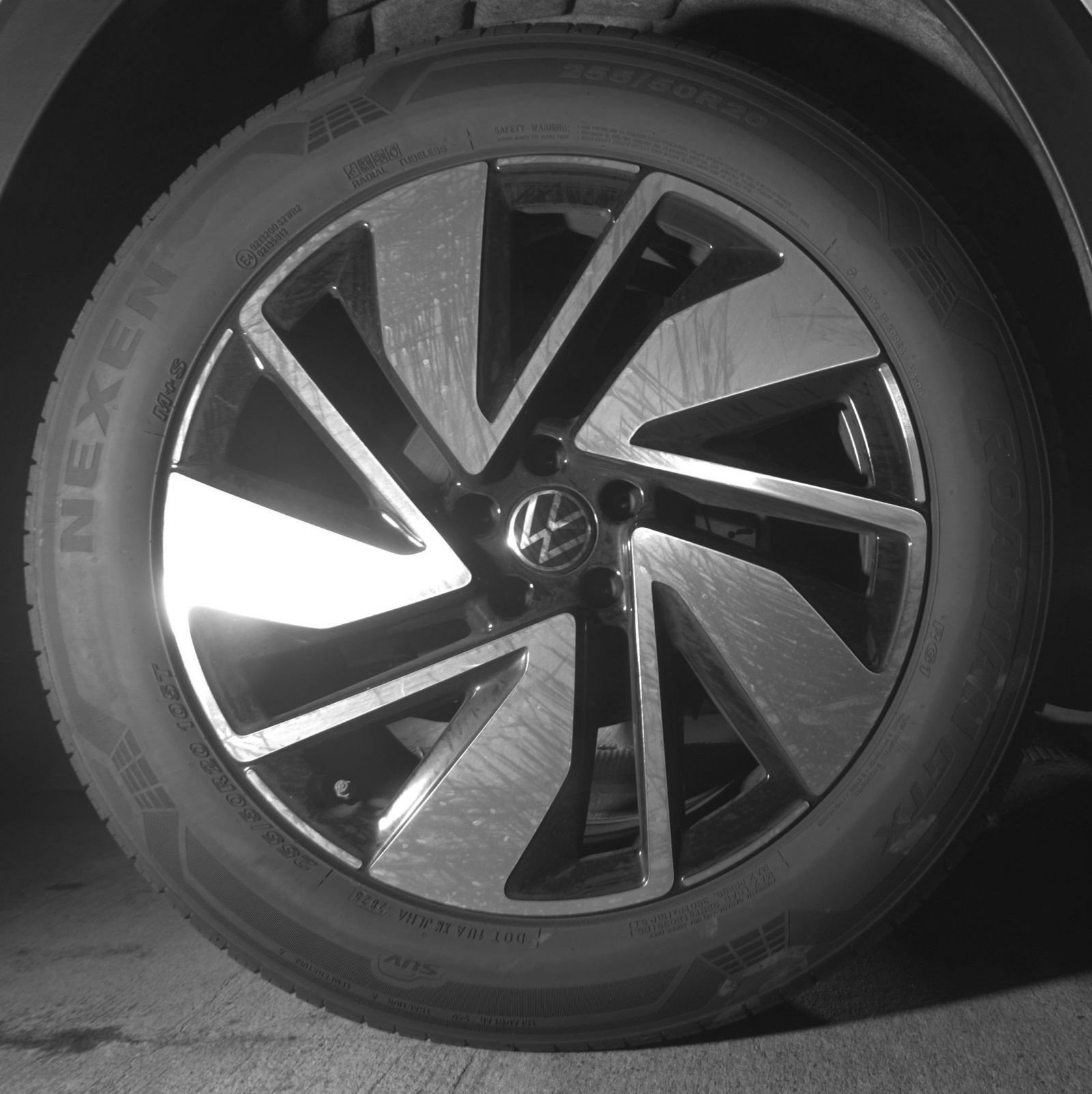 Used 2026 Volkswagen Atlas SE FWD image 18
