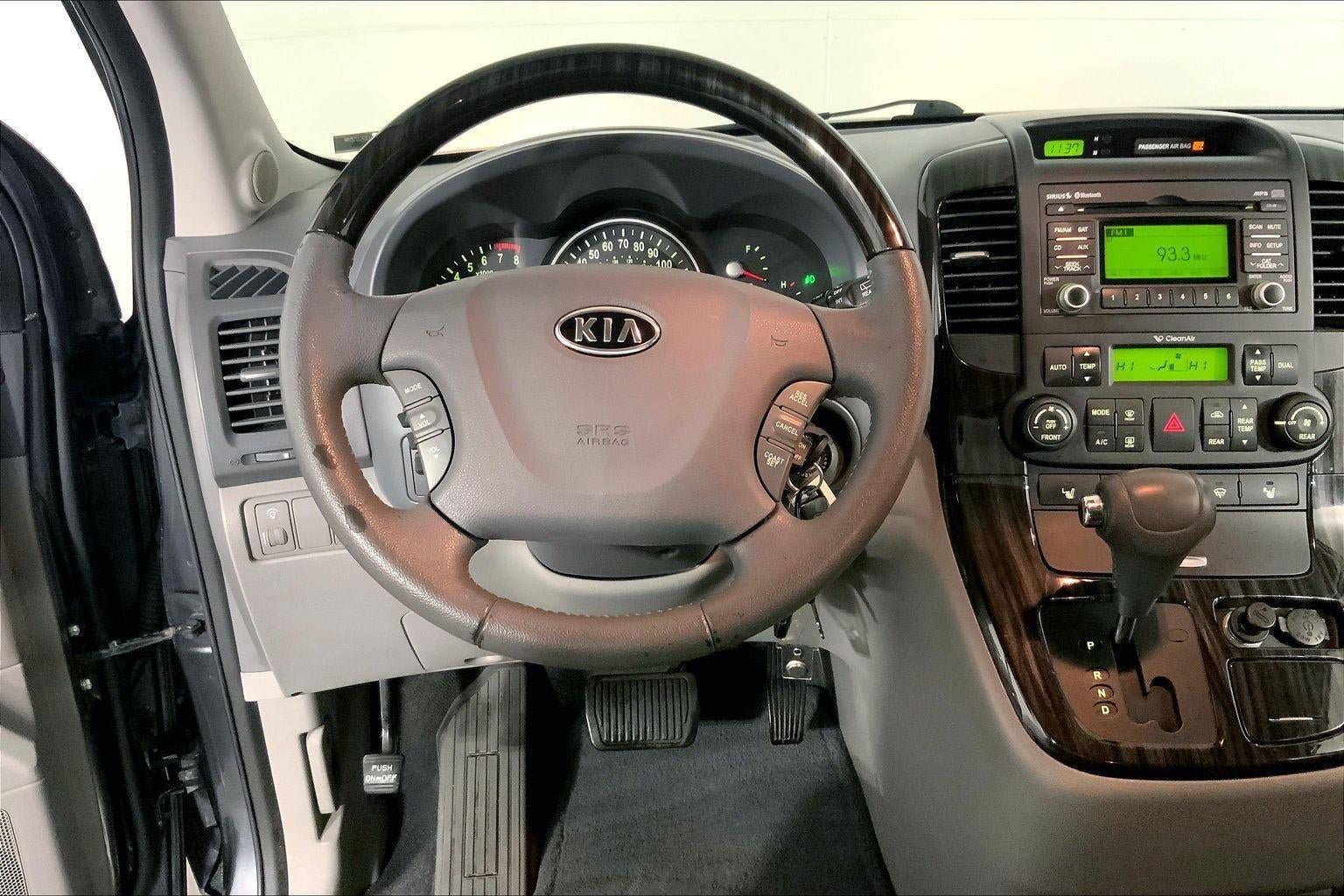 Used 2012 Kia Sedona EX w/ Luxury Pkg image 5
