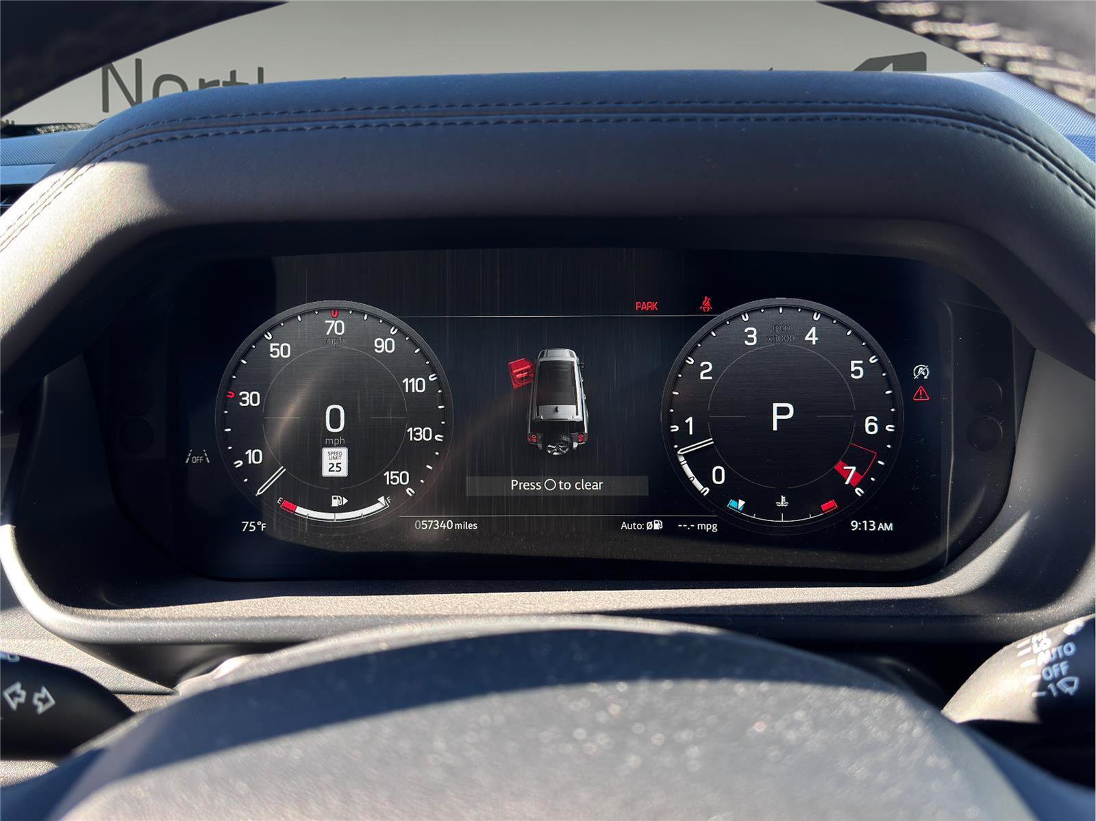 Used 2024 Land Rover Defender 130 X-Dynamic SE image 12
