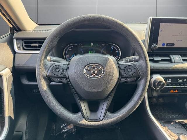 Certified 2025 Toyota RAV4 XLE AWD/4WD image 43