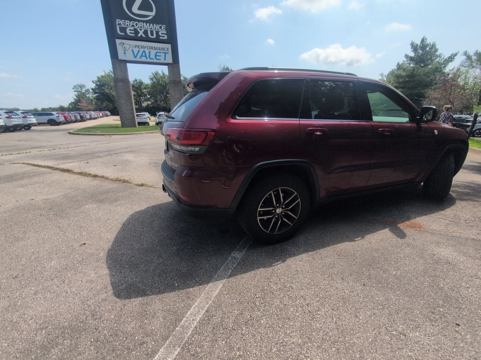 Used 2017 Jeep Grand Cherokee Trailhawk AWD/4WD image 27