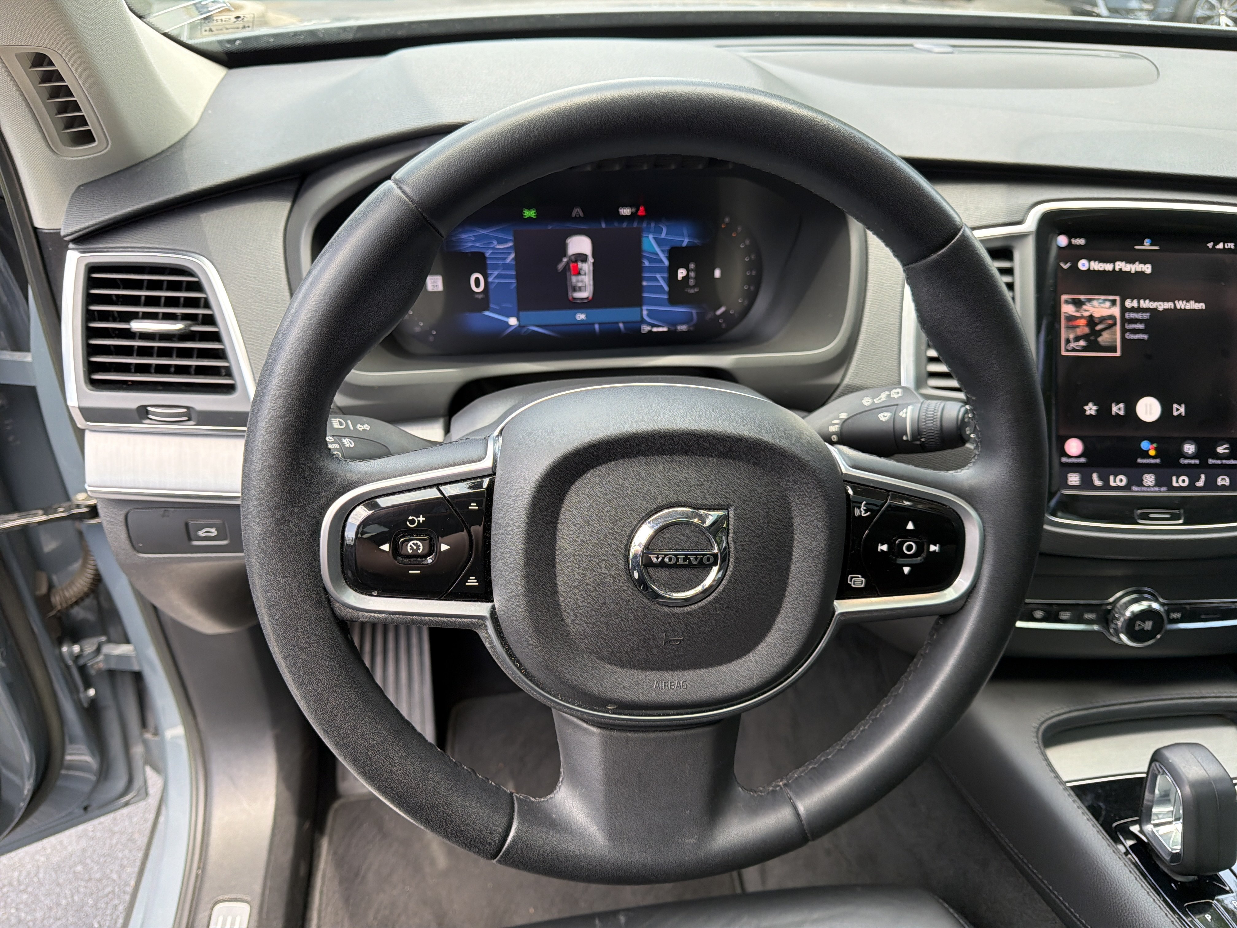 Used 2023 Volvo XC90 B5 Core AWD/4WD image 18