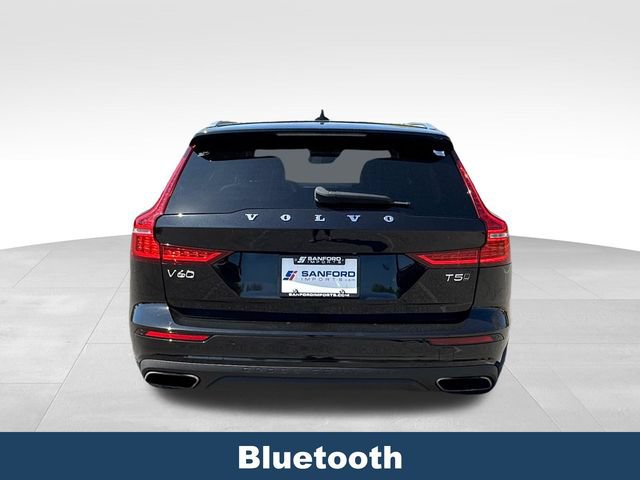 Used 2021 Volvo V60 T5 Cross Country AWD/4WD image 5