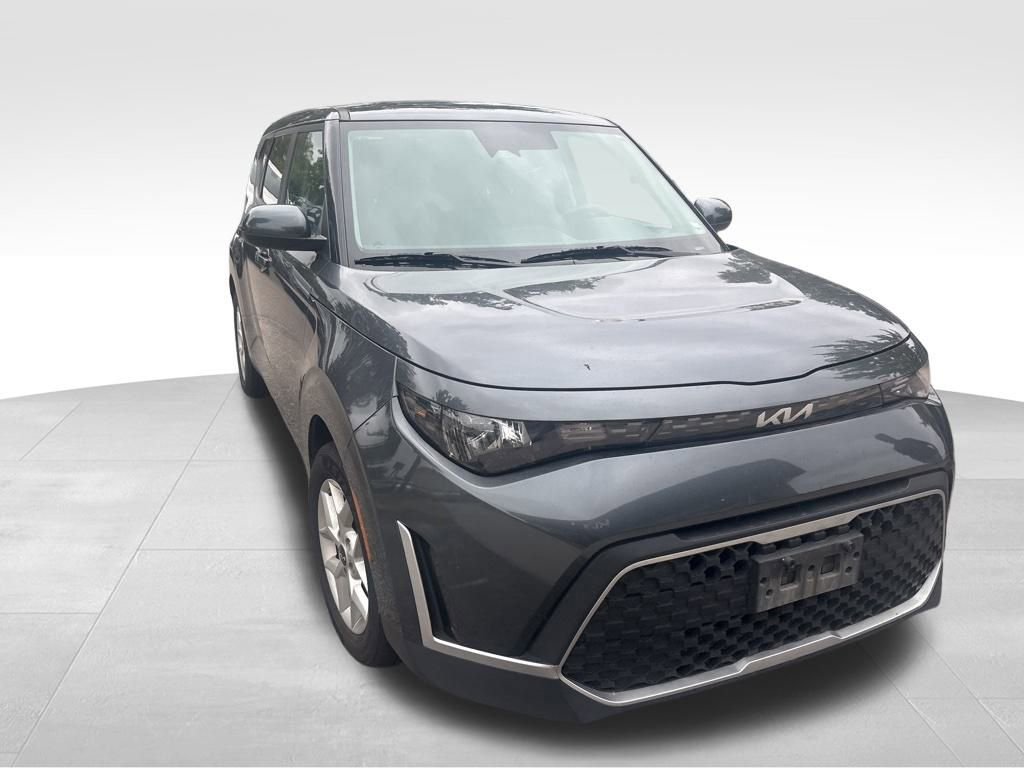 Certified 2023 Kia Soul LX w/ Option Group 015 image 11