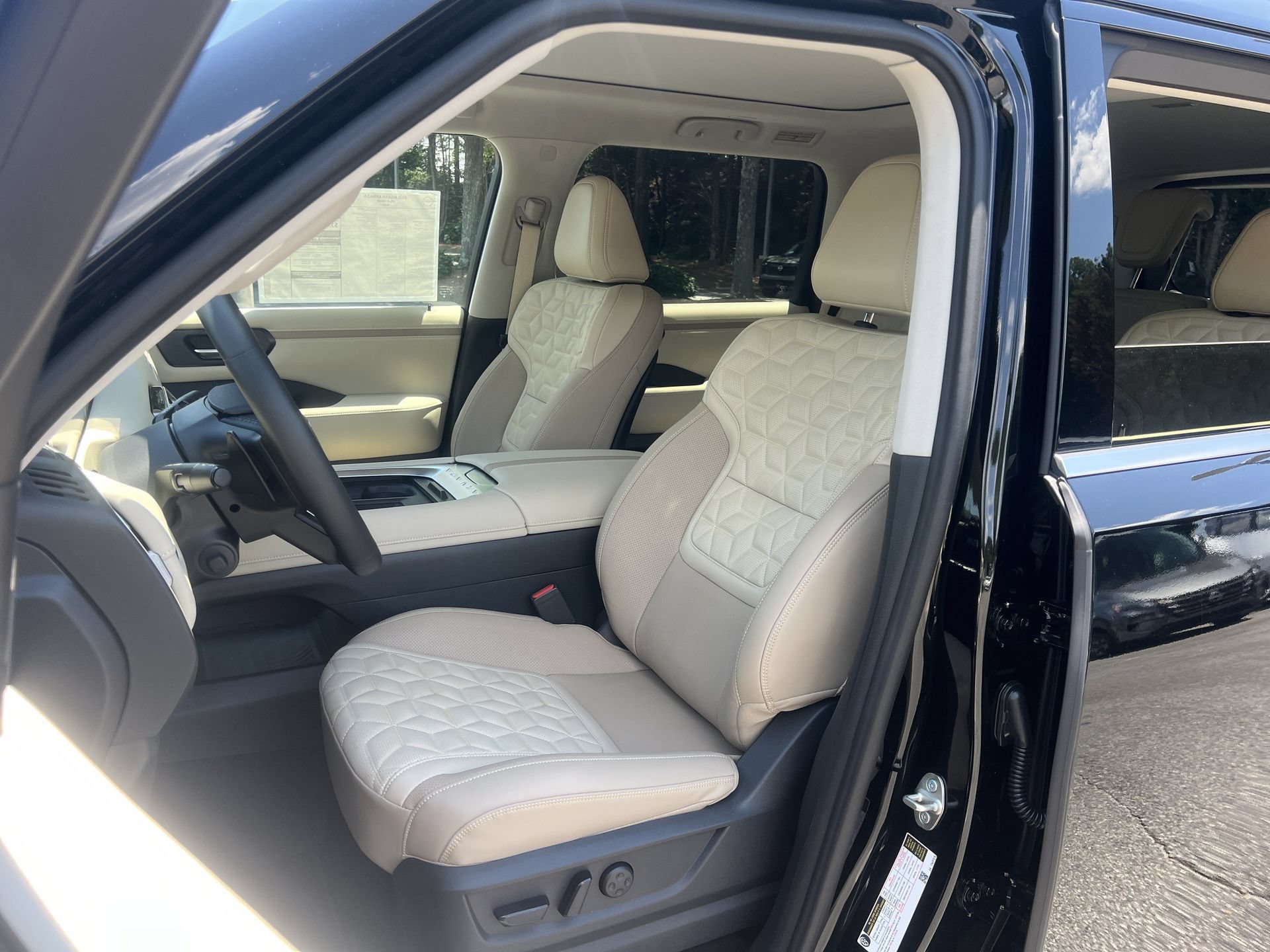 New 2026 Nissan Armada Platinum w/ Accent Package RWD image 19