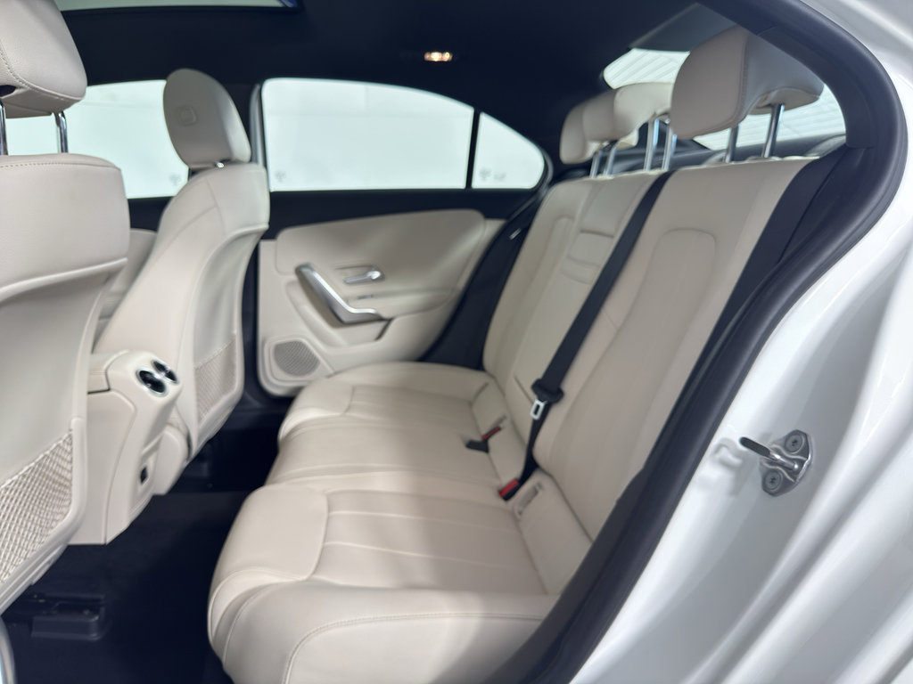 Used 2022 Mercedes-Benz A 220 image 34