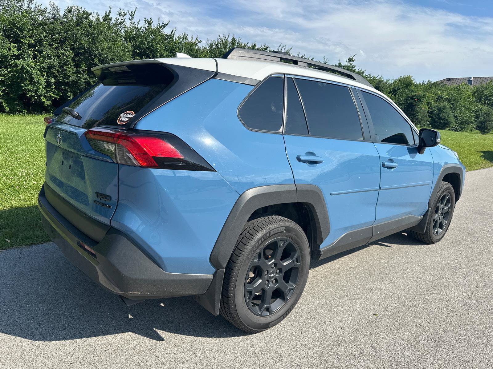 Used 2023 Toyota RAV4 TRD Off-Road w/ TRD Off-Road Weather Package AWD/4WD image 17