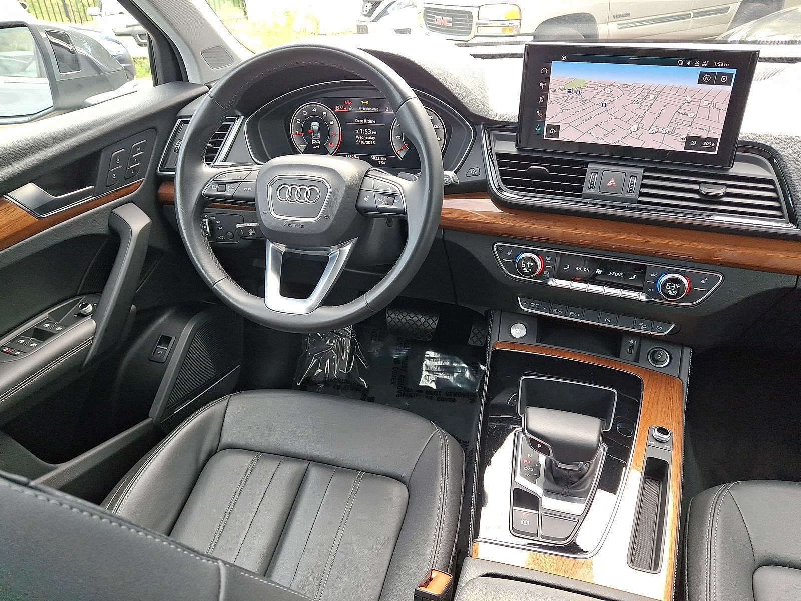 Certified 2023 Audi Q5 2.0T Premium Plus w/ Premium Plus Package AWD/4WD image 15