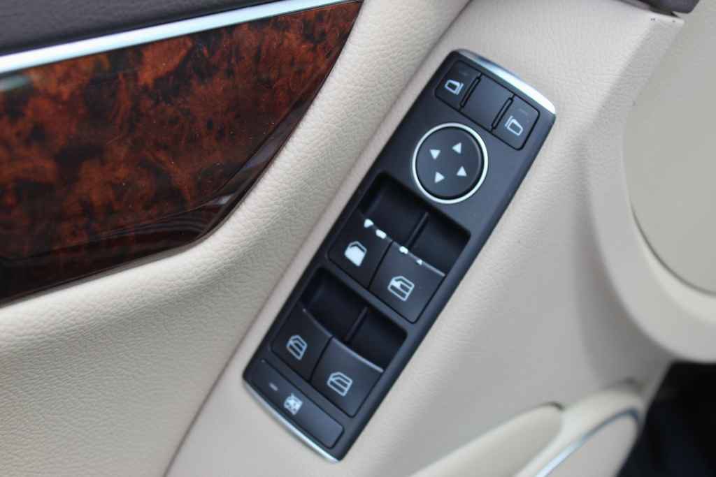 Used 2014 Mercedes-Benz C 250 C 250 Sport image 12