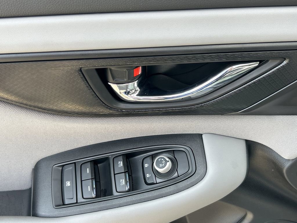 Certified 2025 Subaru Legacy Premium w/ Popular Package #1A image 18