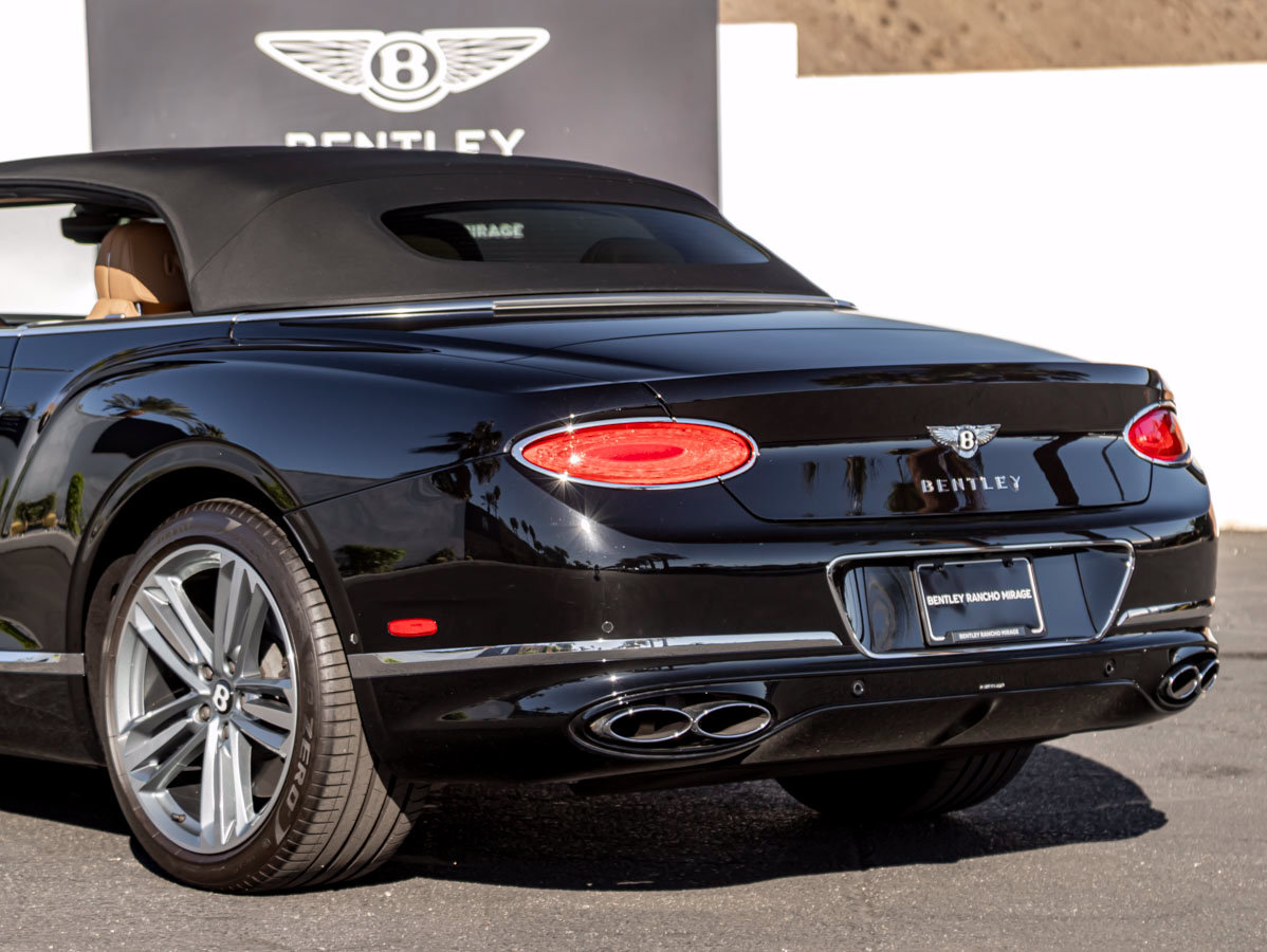 Used 2024 Bentley Continental GT AWD/4WD image 16