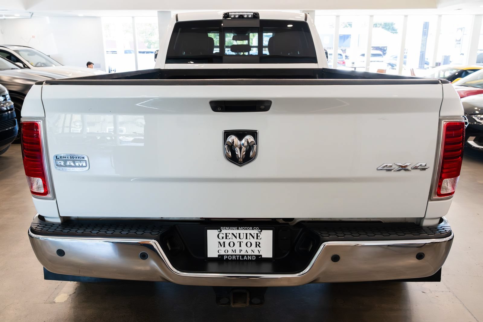 Used 2015 RAM 3500 Laramie Longhorn AWD/4WD image 5