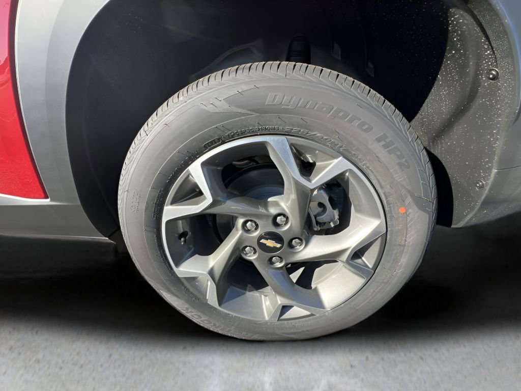 New 2026 Chevrolet Trax LT w/ Driver Confidence Package image 30